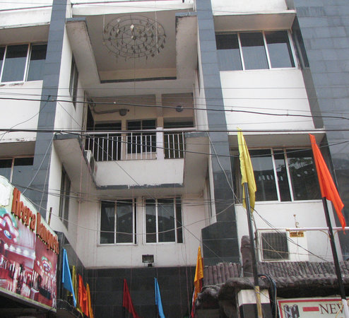 Hotel Heera Holiday Inn